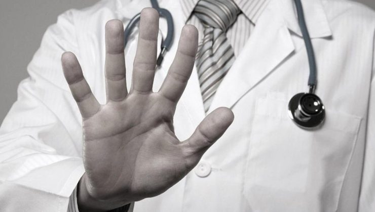 Darbedilen doktorun babası: Canım yanıyor, onu zor şartlarda yetiştirdim