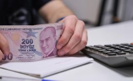 Gözler yeni maaş zamlarında! En düşük maaşa 187 bin TL ikramiye