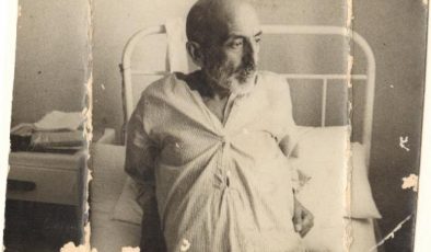 Mehmet Akif Ersoy’un 150. yıl sergisi Fatih’te ziyarete açılıyor