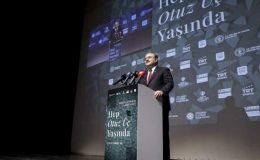 46 ciltlik TDV İslam Ansiklopedisi’nin hikayesi ‘Hep Otuz Üç Yaşında’nın galası yapıldı