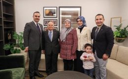 Bakan Kacır, Türkiye’nin ilk Astronotu Gezeravcı’nın ailesiyle bir araya geldi