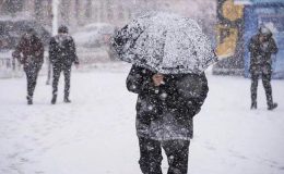 İstanbul’a kar giremiyor