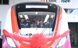 Sürücüsüz yerli tren seti raylara çıkmaya hazır