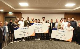 Gençler fikir maratonunda dijitalleşme için yarıştı