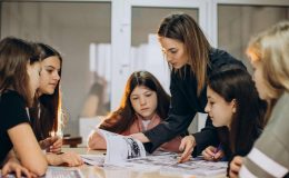 Öğretmenlere müjdeli haber! Karar verildi…