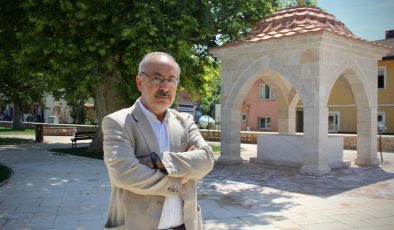 Osmanlı’nın ilk müderrisinin mezarının yeri tescillenerek çevresi düzenlendi