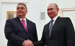 AB’yi çileden çıkaran kare: Ateş püskürdüler