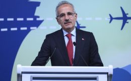 Bakan Uraloğlu: Uçuş ağımız 131 ülkede 346 noktaya ulaştı