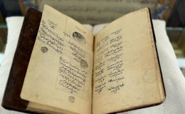 Beşir Ağa Kütüphanesine ait 250 yıllık kayıp el yazması yuvasına geri döndü