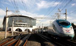 Demiryollarında elektrikli dönüşüm!