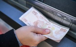 Emekli maaşında yüzde 30 farka dikkat! 2025’te emekli olanlar daha az maaş alacak