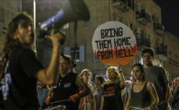 İsrailliler sokaklara indi!