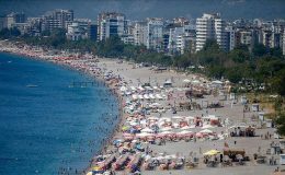 Antalya’da temmuz sonunda yeni rekor geldi