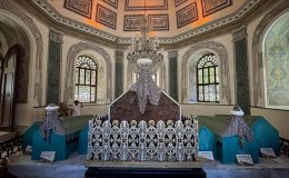 Asırlarca 3 kıtada hüküm süren devlete ismini veren padişah: Osman Gazi