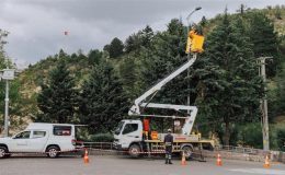Toroslar, Başkent EDAŞ ve AYEDAŞ bakım ve yatırım çalışmalarını sürdürüyor