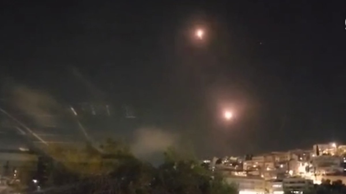 Lübnan’dan İsrail’in kuzeyine bir dizi roket atıldı